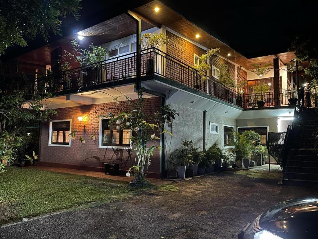 The Tenthola Kandy Ngoại thất bức ảnh